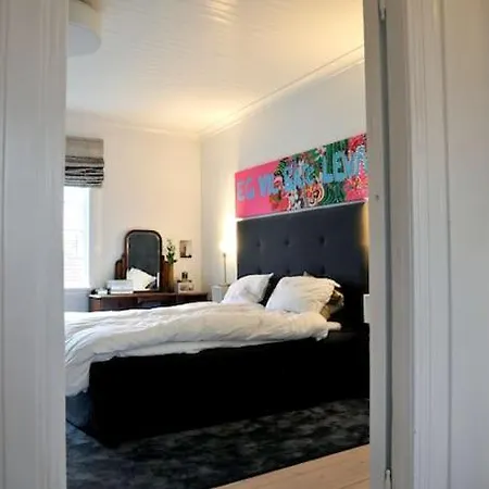 Nydelig Hus, Ons 2024 *