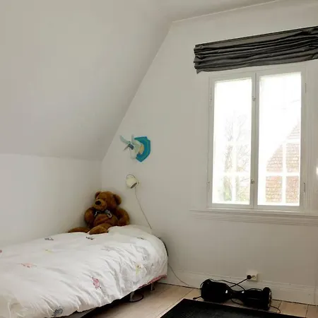 Nydelig Hus, Ons 2024 Villa