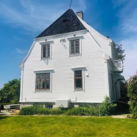 Villaer Nydelig Hus, Ons 2024